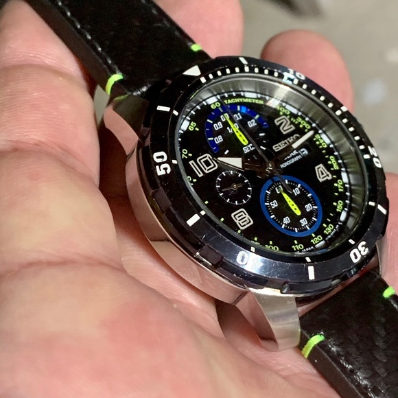 Seiko Jimmie Johnson Chronograph Black Extra NATO - Picture 6 of 13